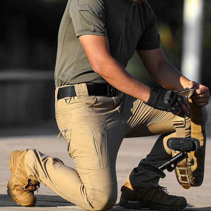 Men's Fleece-Lined Waterproof Tactical Cargo Pants