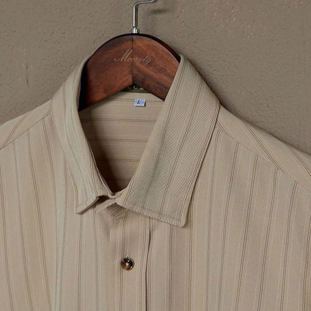 Men's Long Sleeve Striped Button-Up Point Collar Shirt