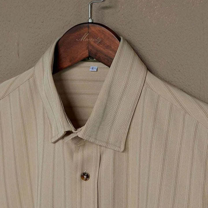 Men's Long Sleeve Striped Button-Up Point Collar Shirt