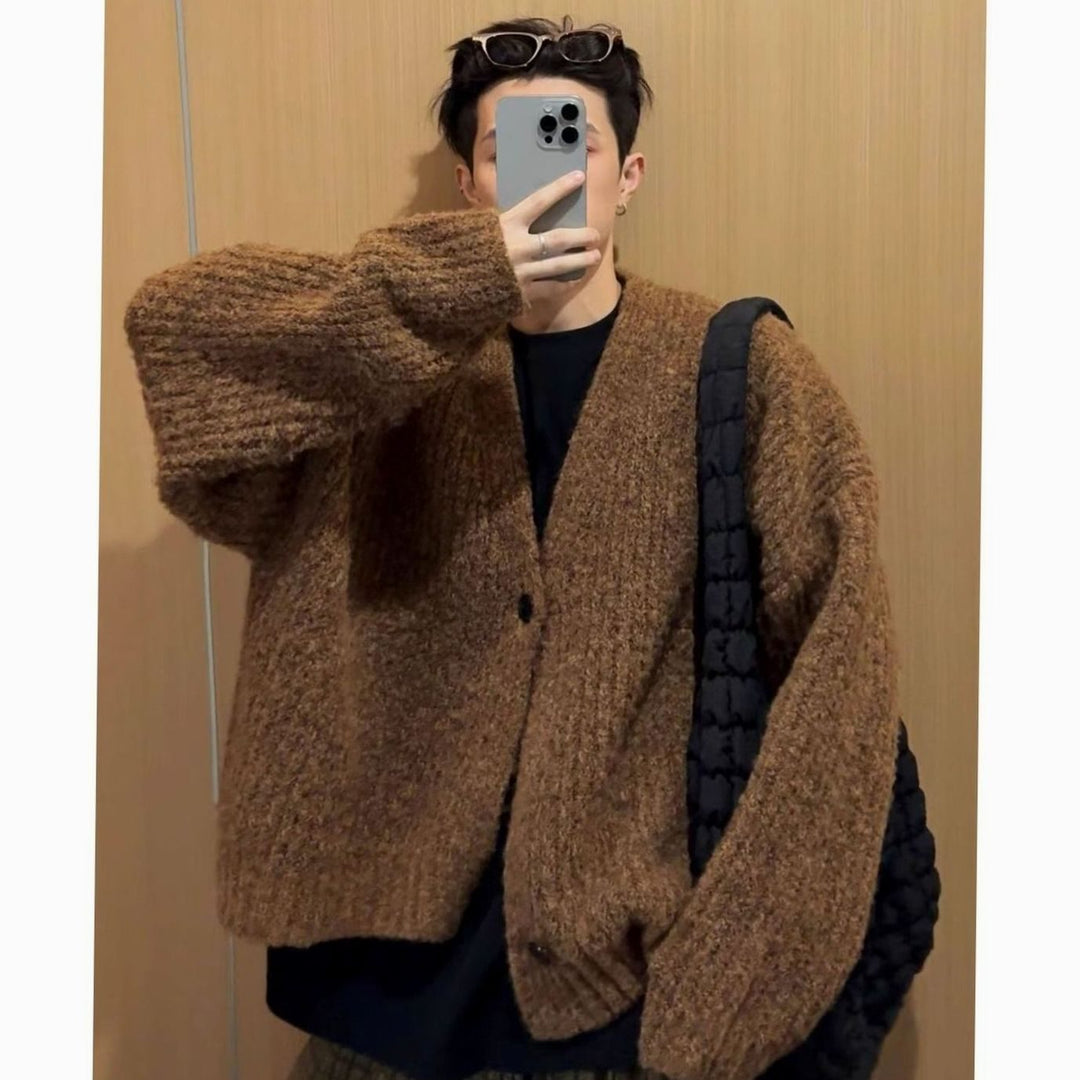 Men's Oversized Button-Front Knit Cardigan Sweater