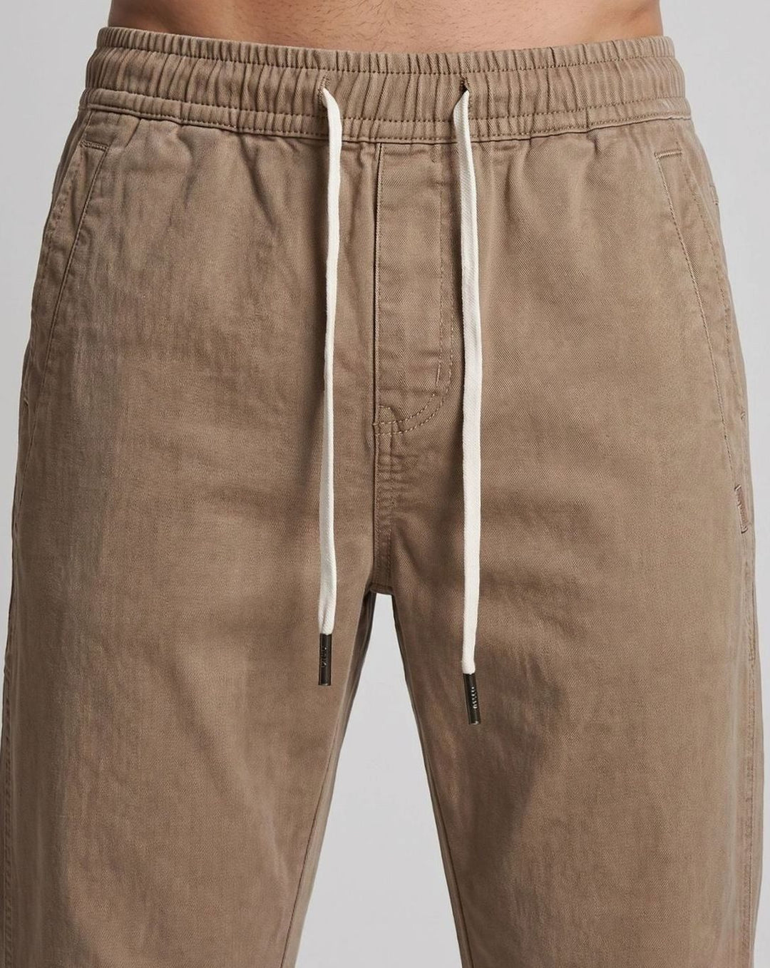 Men's Relaxed-Fit Elastic-Waist Drawstring Chino Pants