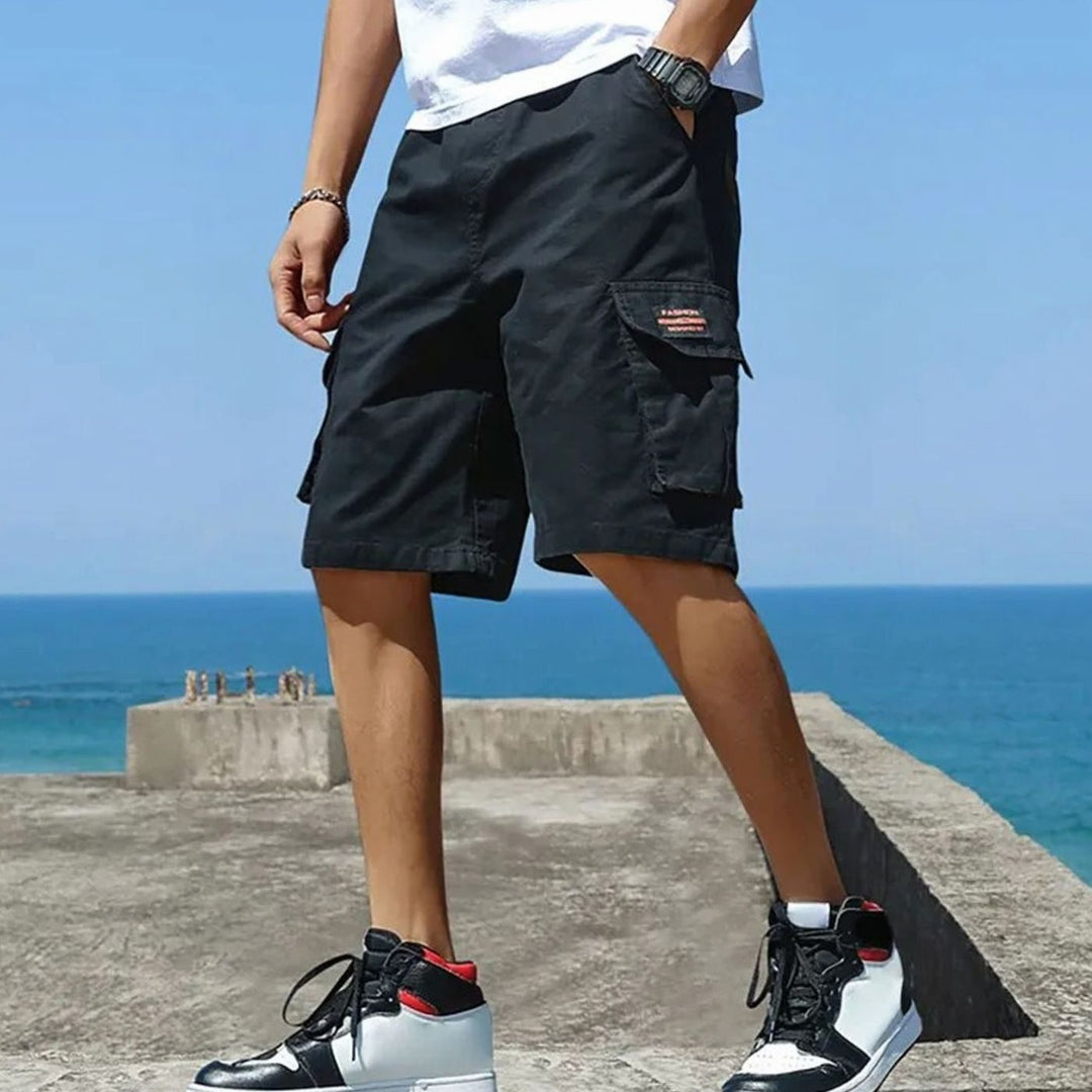 Men's Relaxed-Fit Multi-Pocket Cargo Shorts - Black