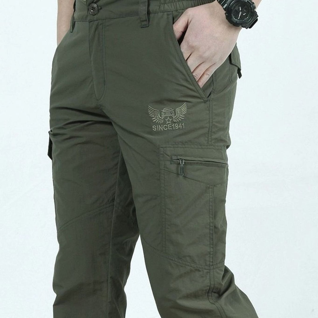 Men's Relaxed-Fit Zip-Pocket Cargo Pants