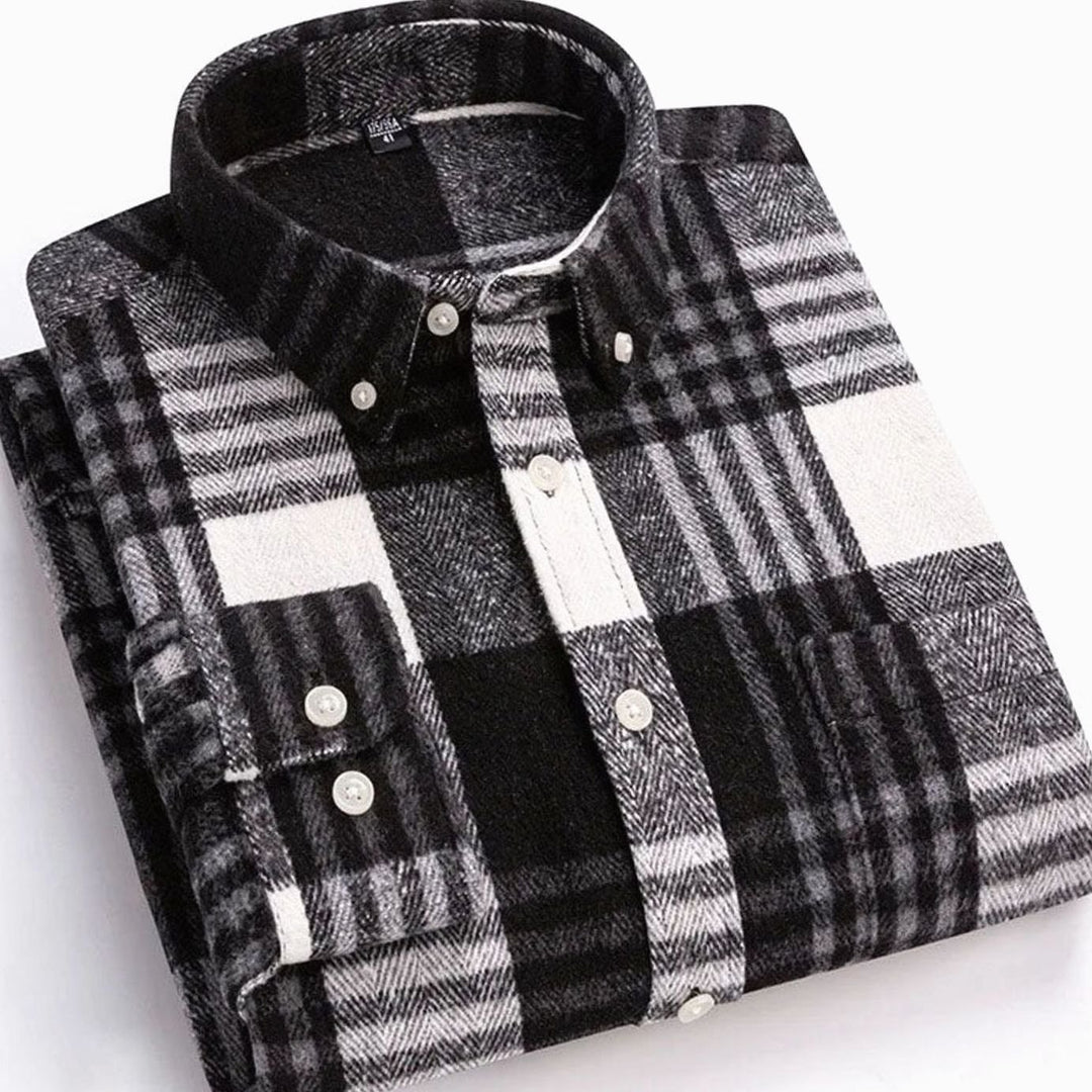 Men's Slim-Fit Brushed Flannel Button-Down Plaid Shirt - Black