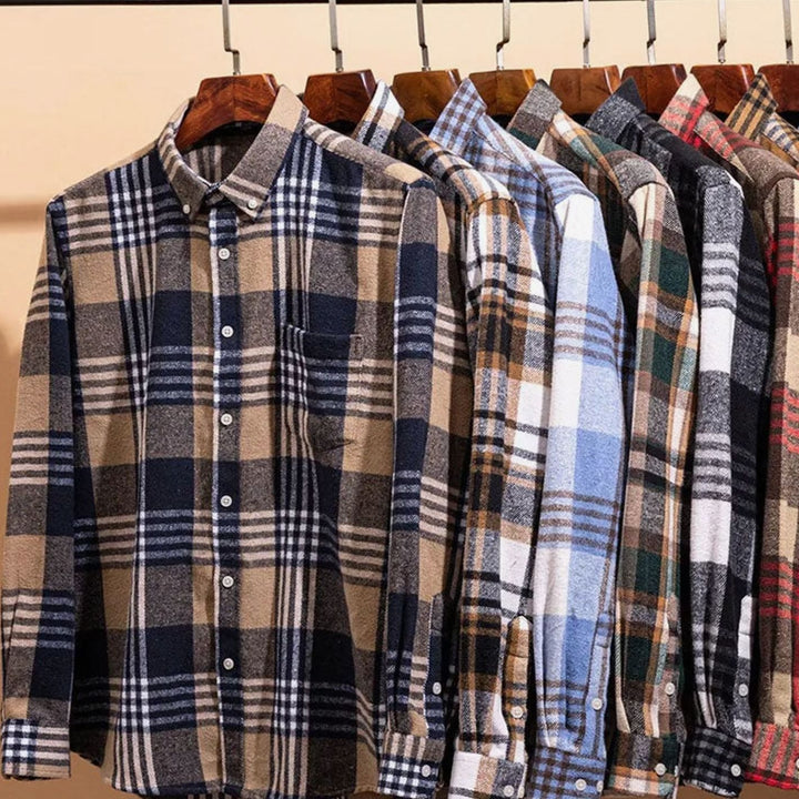Men's Slim-Fit Brushed Flannel Button-Down Plaid Shirt