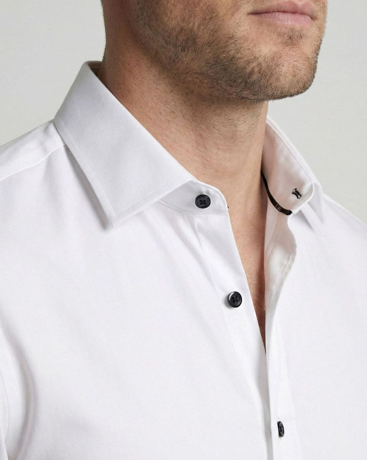Men's Slim Fit Wrinkle-Free Button-Up Dress Shirt