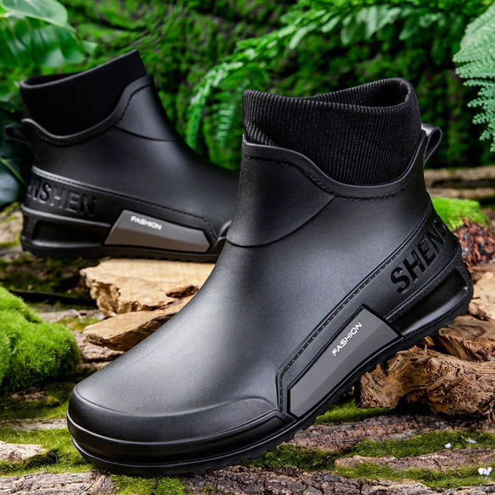 Men's Waterproof Rubber Slip-On Chelsea Ankle Boots Non-Slip Sole - Black with Fleece Lining