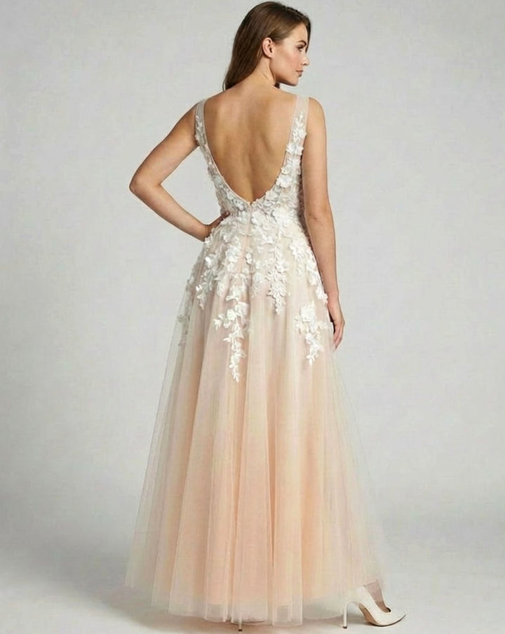 Women's Deep V-Neck 3D Floral Applique Tulle A-Line Bridal Gown