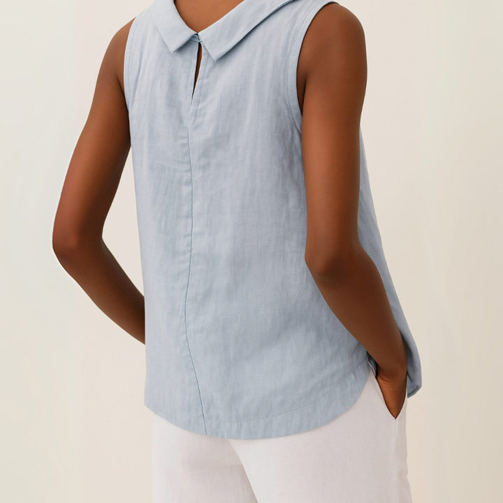 Women's Elegant Sleeveless Blouse Folded Collar Top
