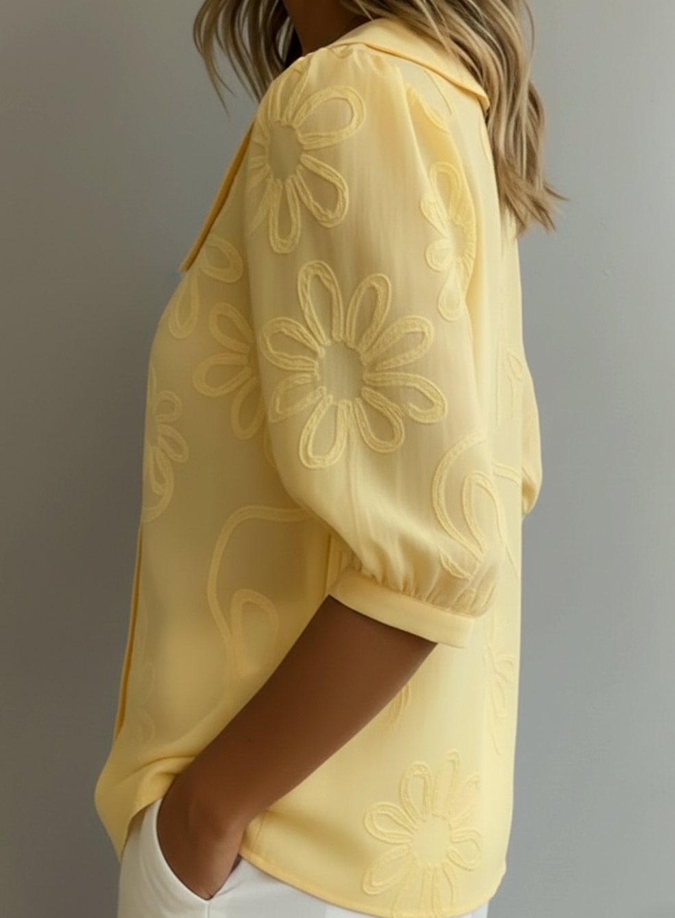 Women's Floral Embroidered Peter Pan Collar Button-Up Blouse