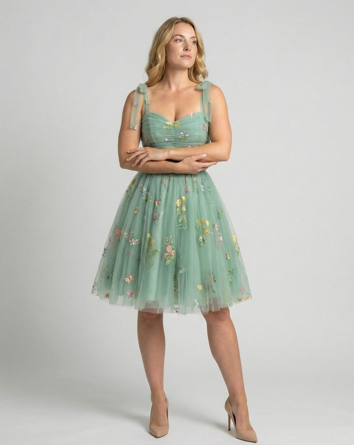 Women's Floral Embroidered Tulle Sweetheart A-Line Maxi Dress