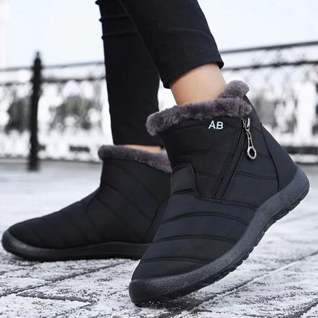 Women's Fur-Lined Zip-Up Winter Snow Ankle Boots