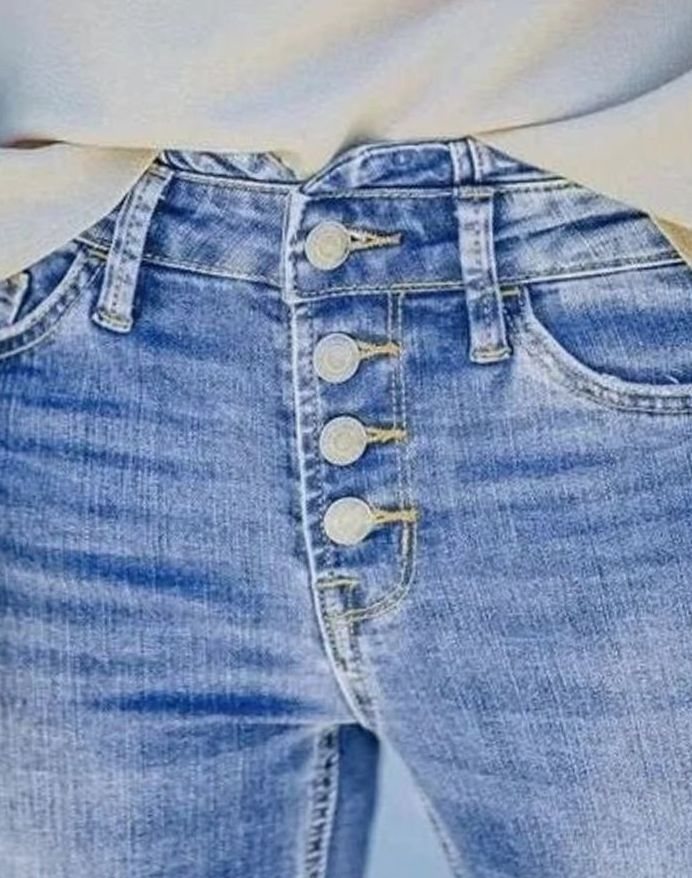 Women's High-Waist Button-Fly Flare Jeans Vintage Wash