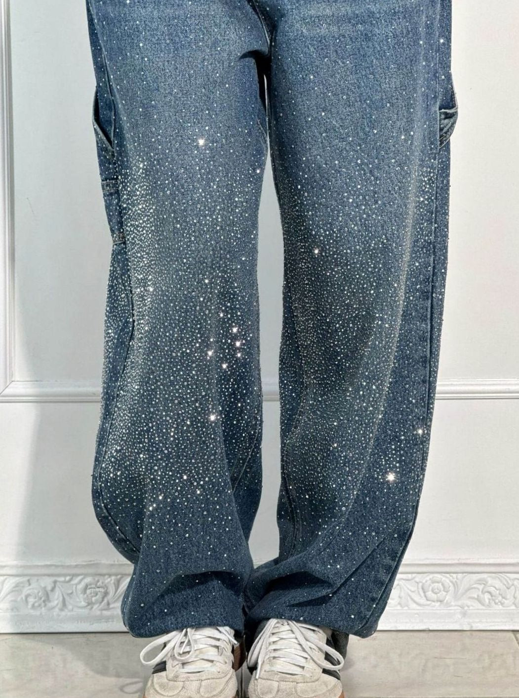 Women's High-Waist Wide Leg Cargo Jeans Rhinestone Detail