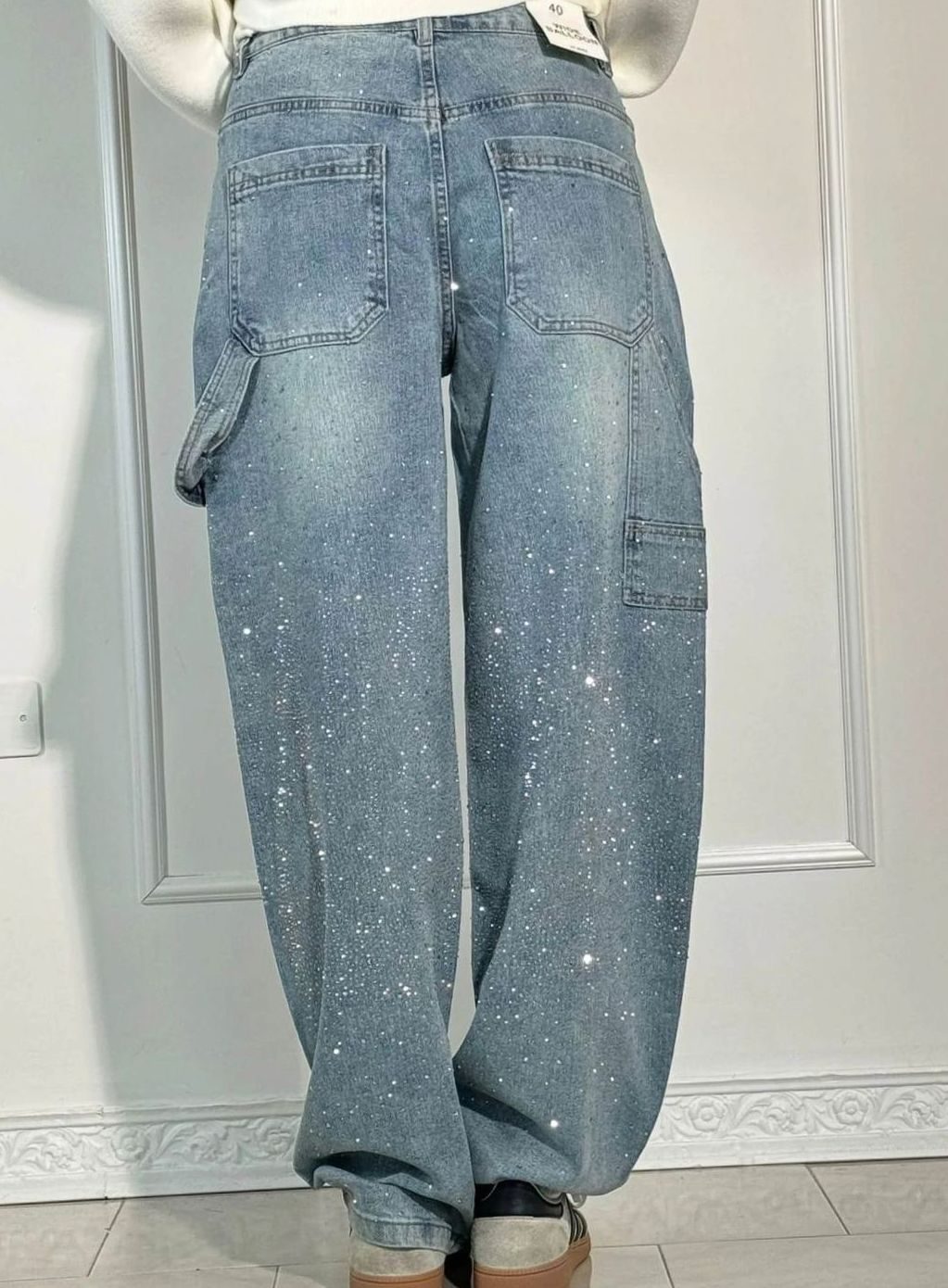 Women's High-Waist Wide Leg Cargo Jeans Rhinestone Detail