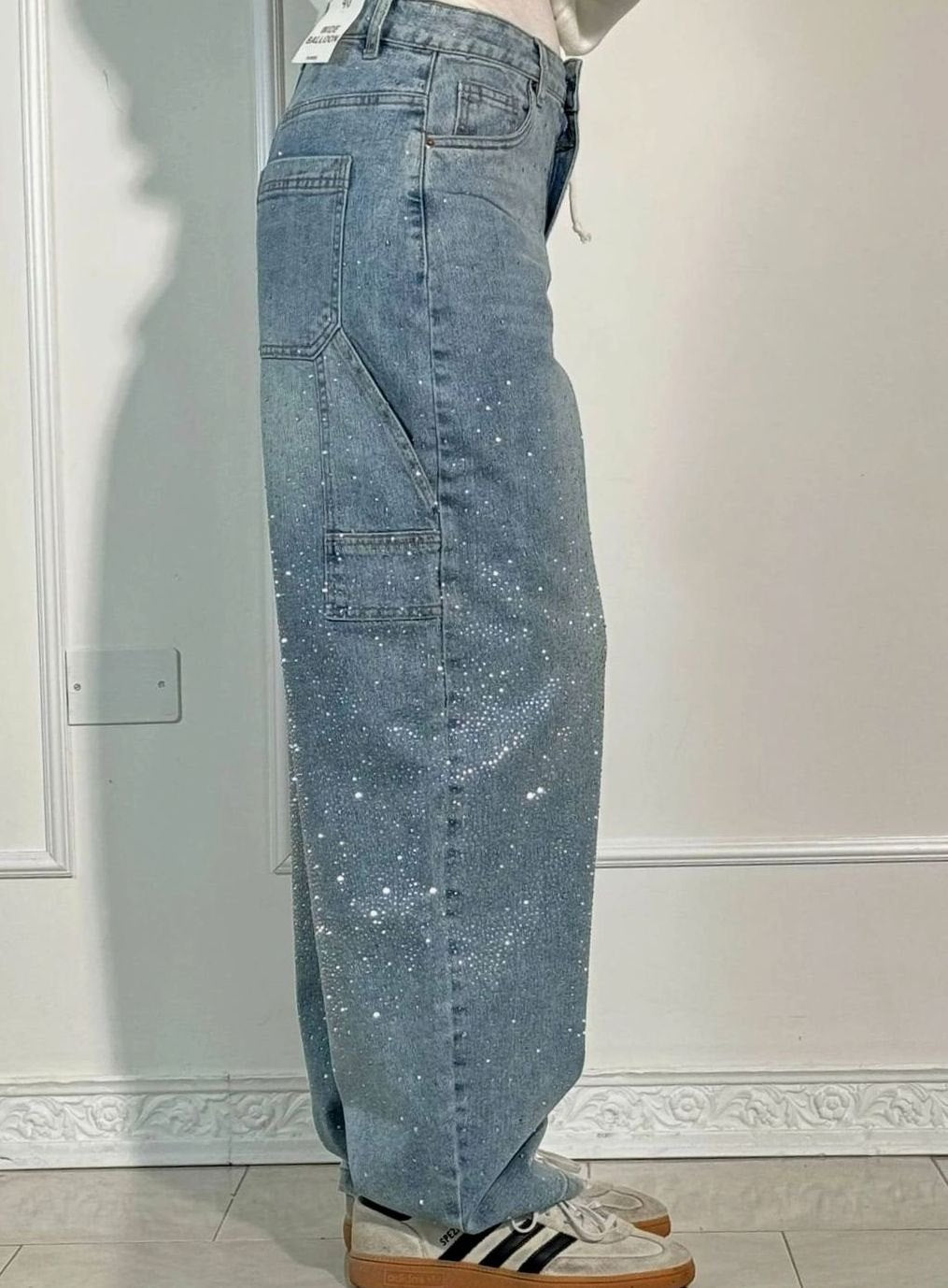 Women's High-Waist Wide Leg Cargo Jeans Rhinestone Detail