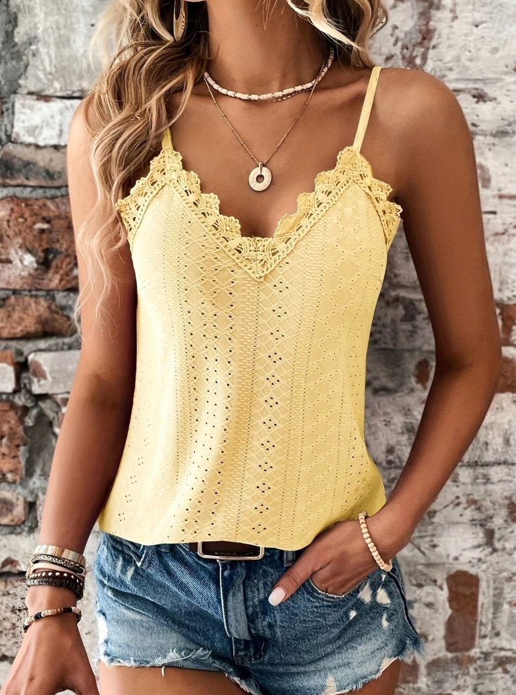 Women's Lace-Trim V-Neck Eyelet Spaghetti Strap Cami Top - Yellow