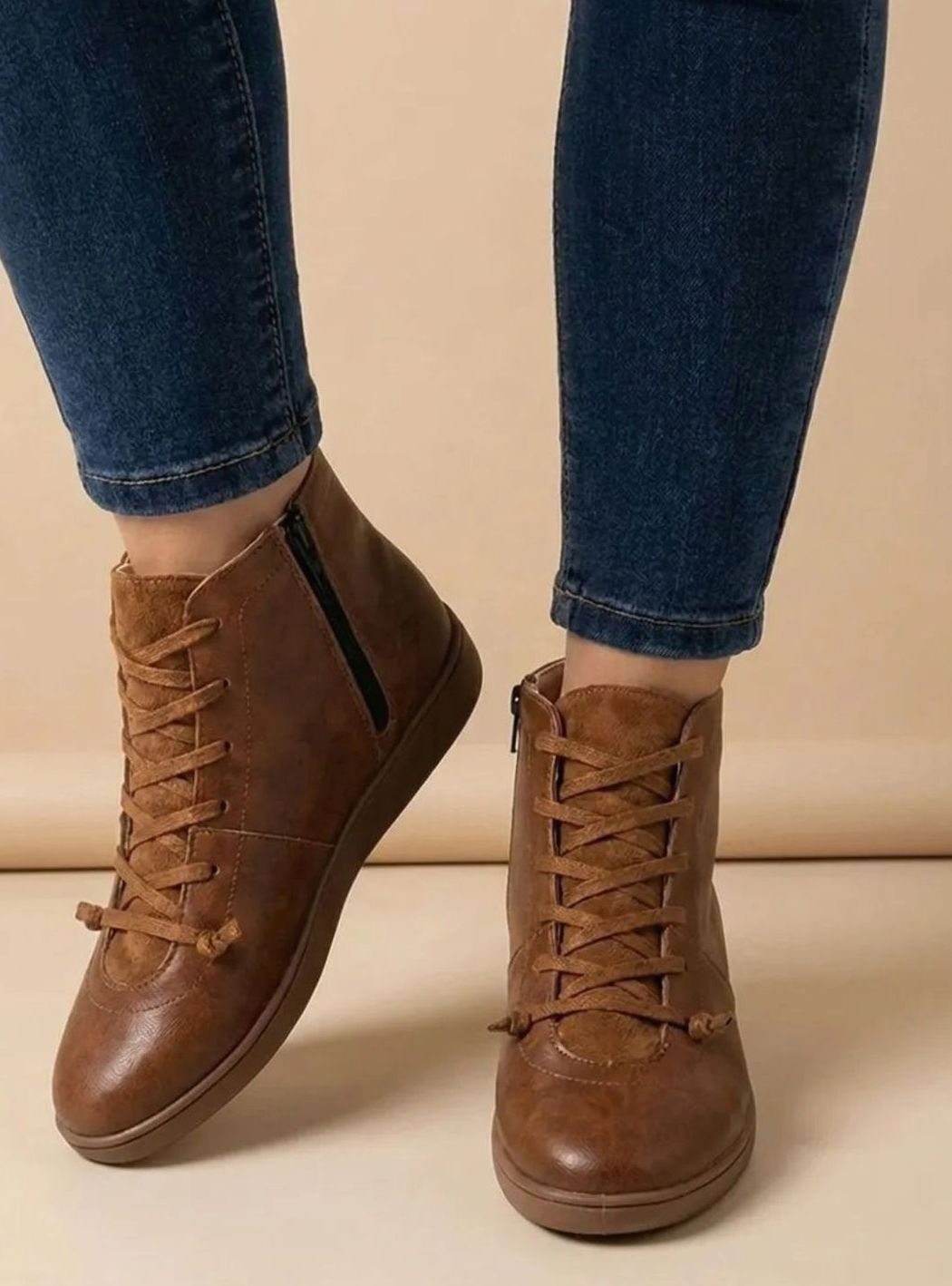 Women's Lace-Up Ankle Boots Comfort Flat Booties