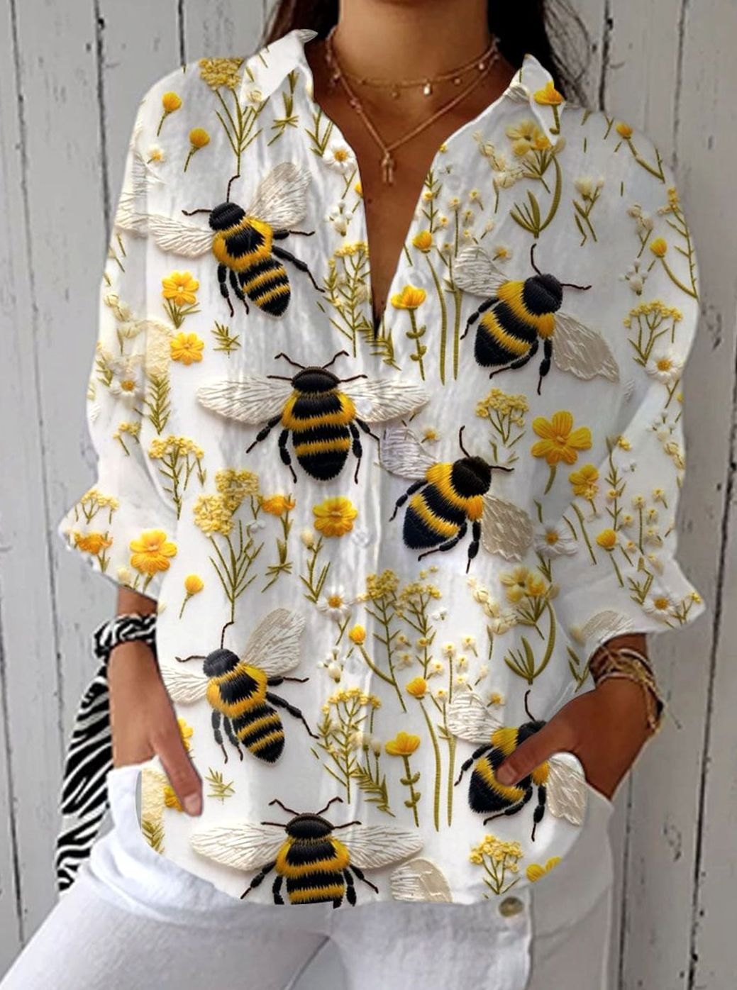 Women's Long Sleeve Bee Floral Button-Up Blouse - Multicolor