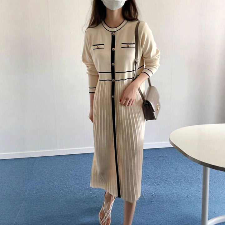Women's Long-Sleeve Contrast-Trim Button-Front Pleated Knit Sweater Dress