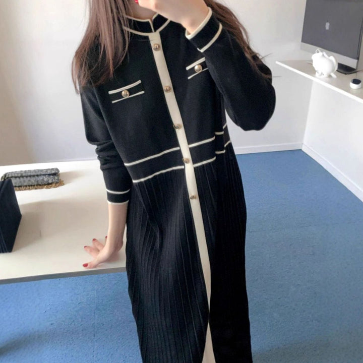 Women's Long-Sleeve Contrast-Trim Button-Front Pleated Knit Sweater Dress