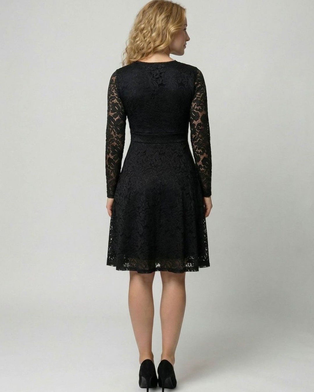 Women's Long Sleeve Floral Lace V-Neck Fit-and-Flare Cocktail Dress