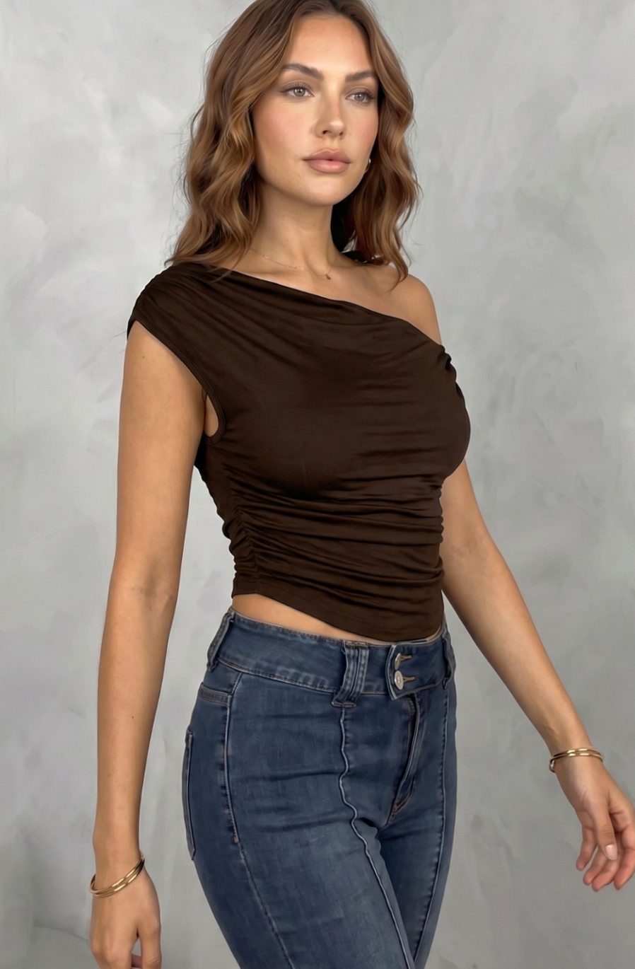 Women's Off-the-Shoulder Ruched Crop Top