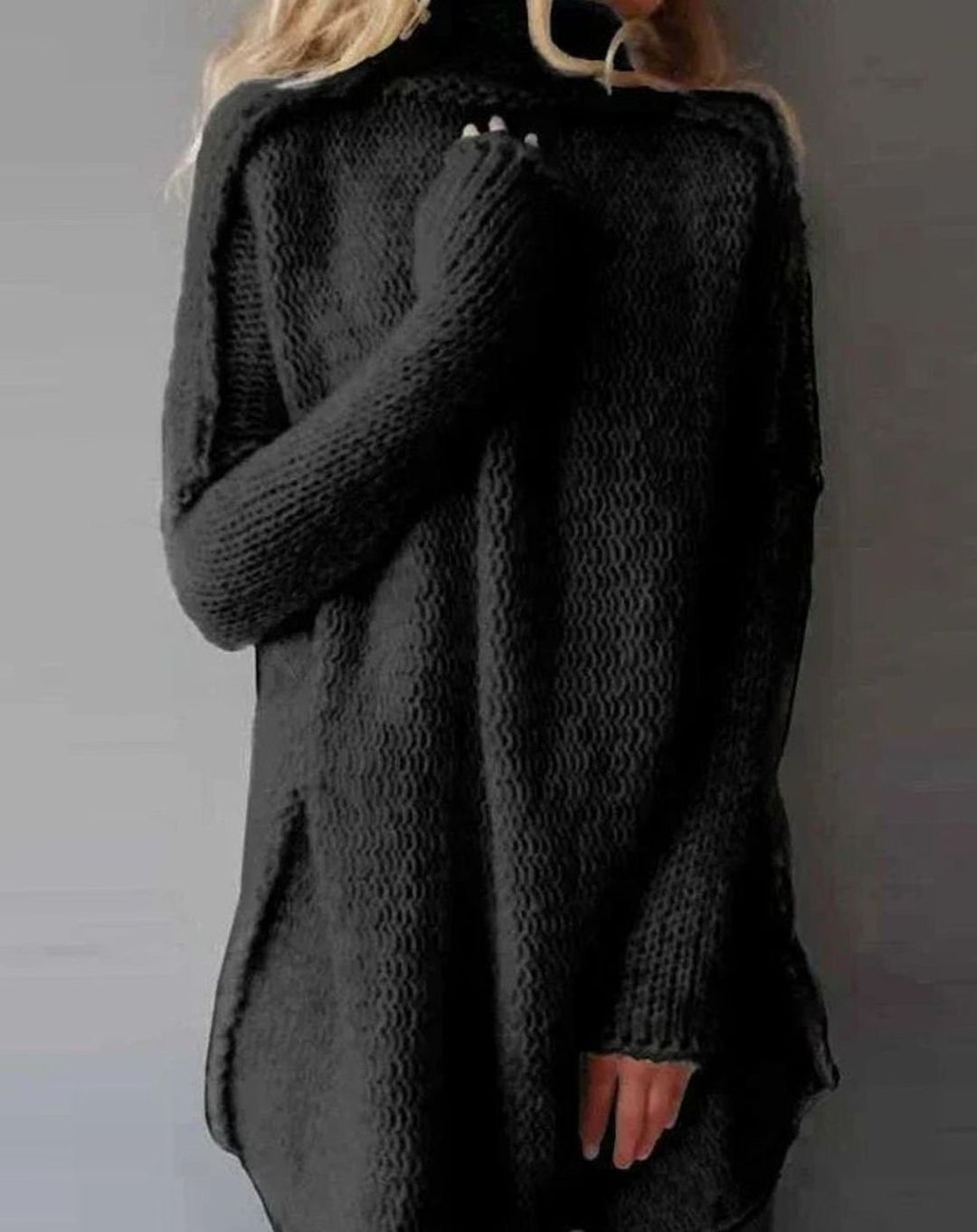 Women's Oversized Turtleneck Chunky Knit Sweater - Black