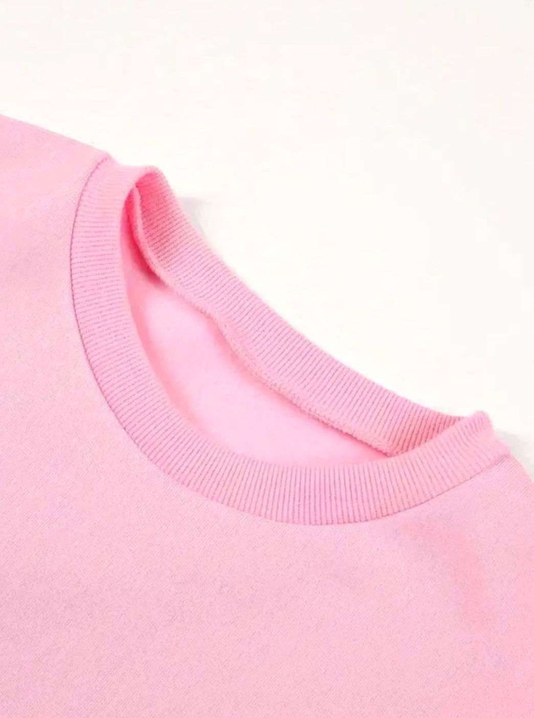 Women's Relaxed Crew-Neck Everyday Pullover Sweatshirt