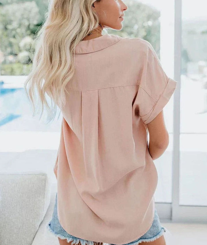 Women's Relaxed-Fit Short-Sleeve Button-Down Blouse