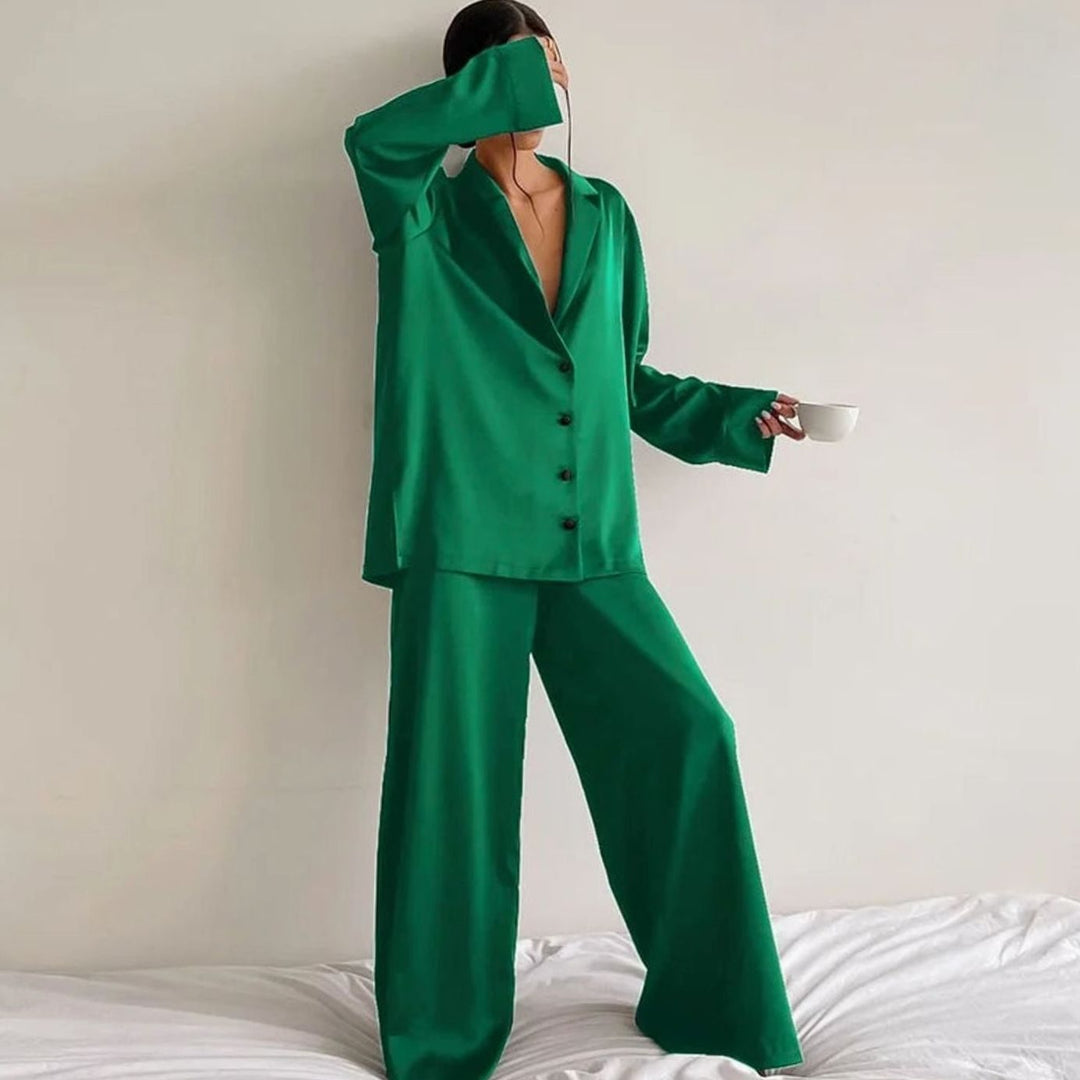 Women's Satin Long-Sleeve V-Neck Pajama Set - Green