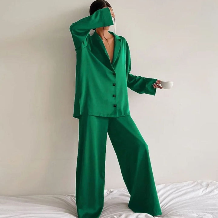 Women's Satin Long-Sleeve V-Neck Pajama Set - Green