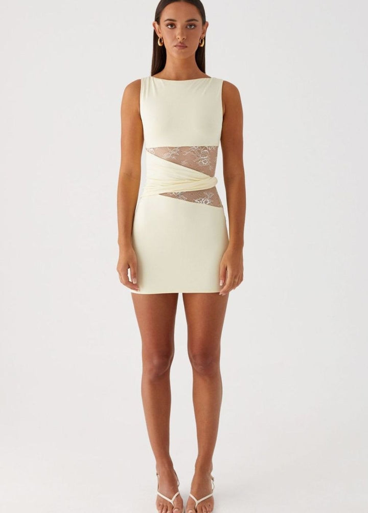 Women's Sleeveless Lace-Panel Twisted-Waist Mini Dress - Yellow