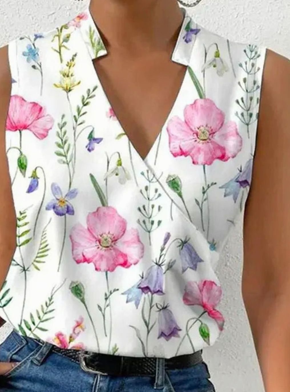 Women's Sleeveless Surplice V-Neck Collared Blouse, White - Floral 1