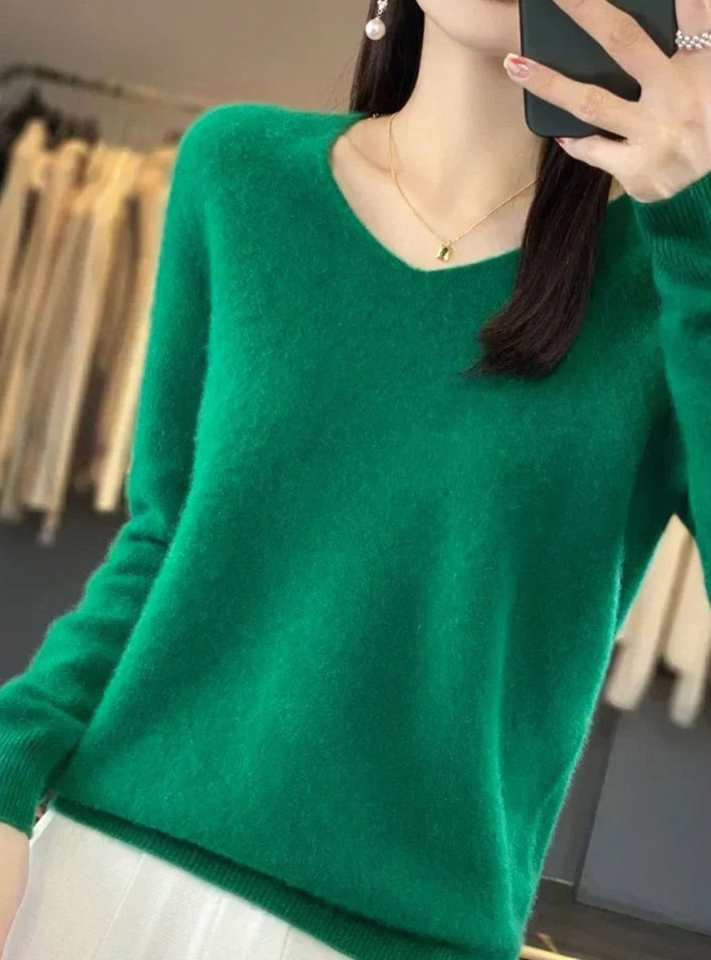 Women's Soft Knit V-Neck Cashmere-Feel Pullover Sweater
