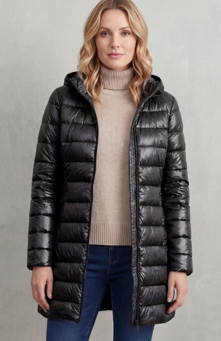 Women's Ultra-Lightweight Hooded Down Puffer Coat