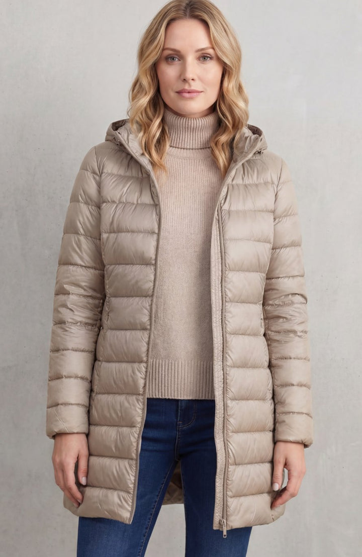 Women's Ultra-Lightweight Hooded Down Puffer Coat