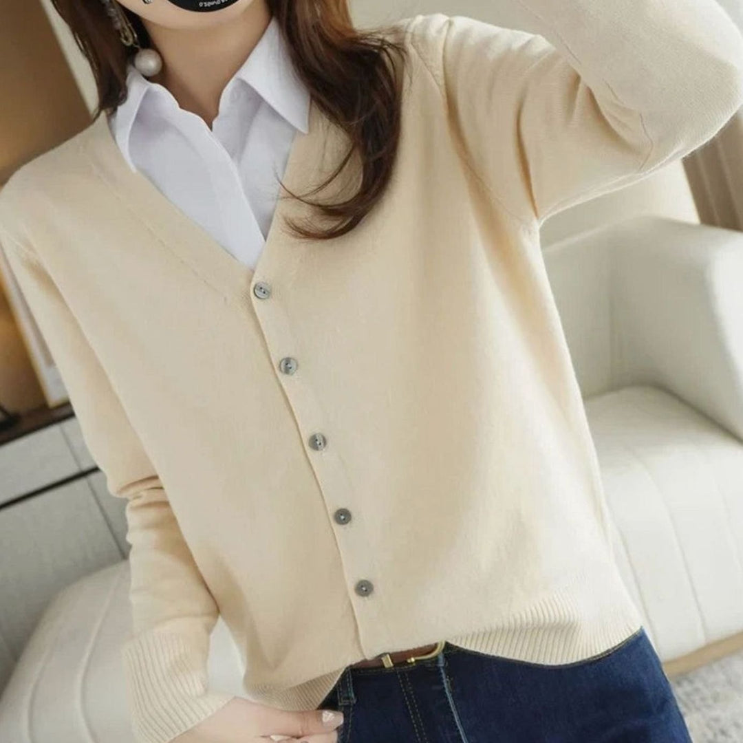 Women's V-Neck Button-Front Long Sleeve Knit Cardigan Sweater - Cream