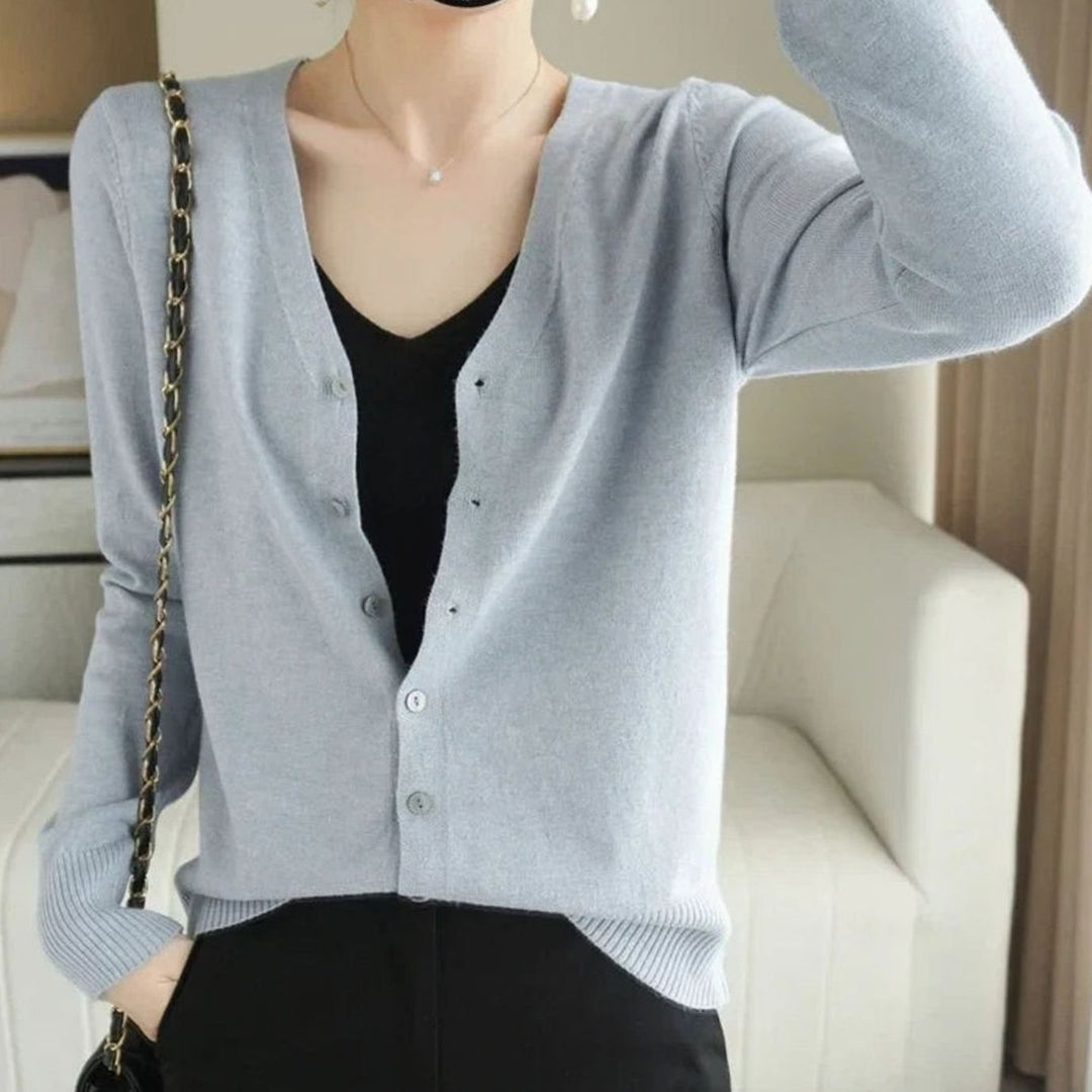 Women's V-Neck Button-Front Long Sleeve Knit Cardigan Sweater - Light Gray