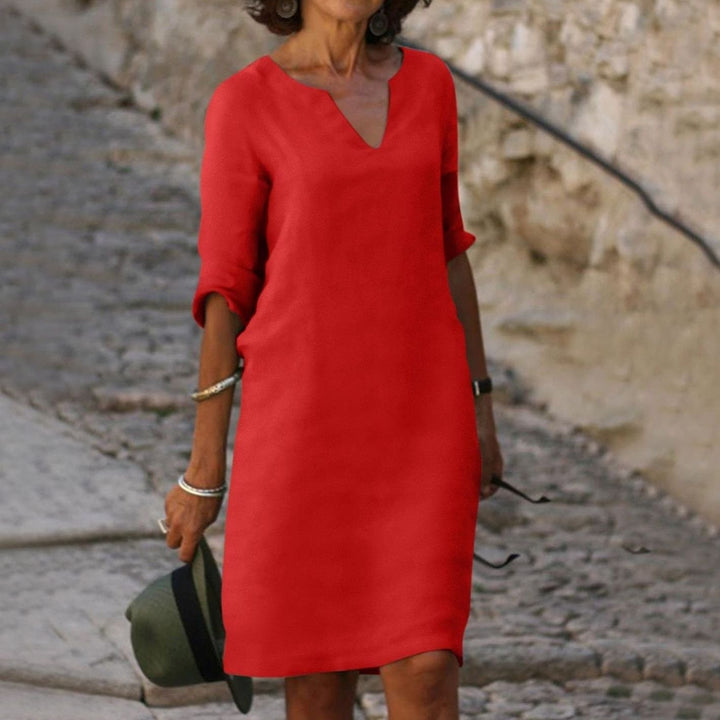 Women's V-Neck Half-Sleeve Lightweight Midi Shift Dress - Red
