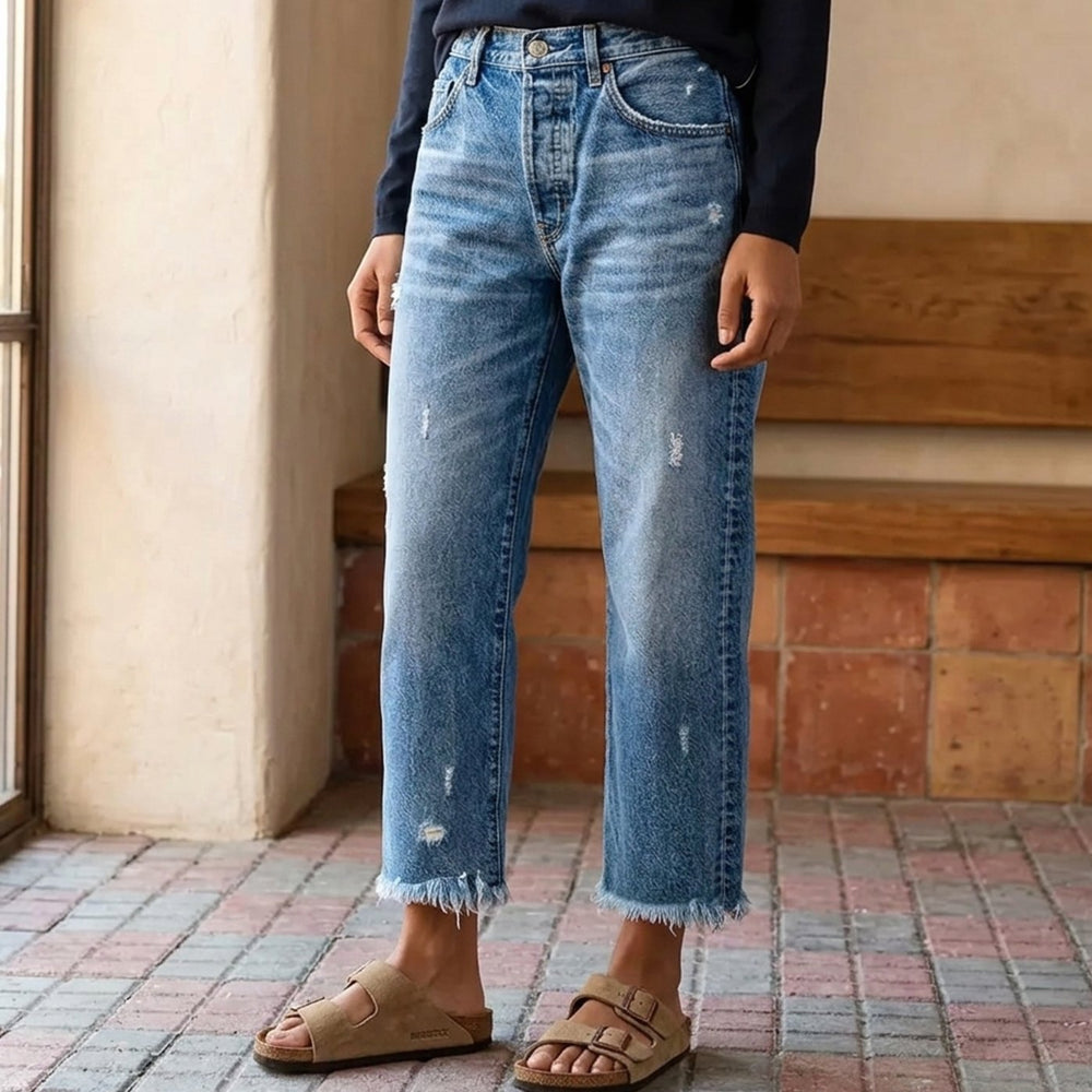 Women's Vintage-Inspired Cropped Straight Leg Frayed Hem Jeans