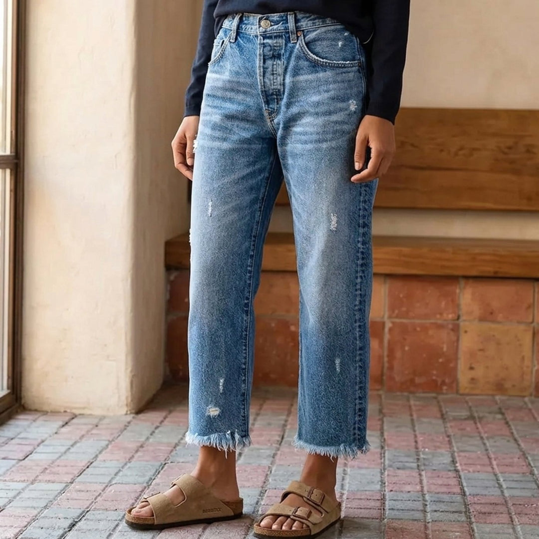 Women's Vintage-Inspired Cropped Straight Leg Frayed Hem Jeans