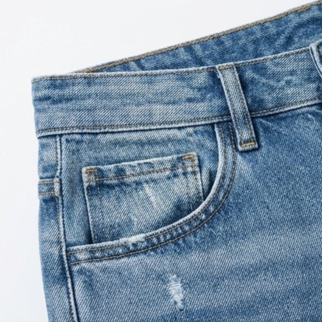 Women's Vintage-Inspired Cropped Straight Leg Frayed Hem Jeans