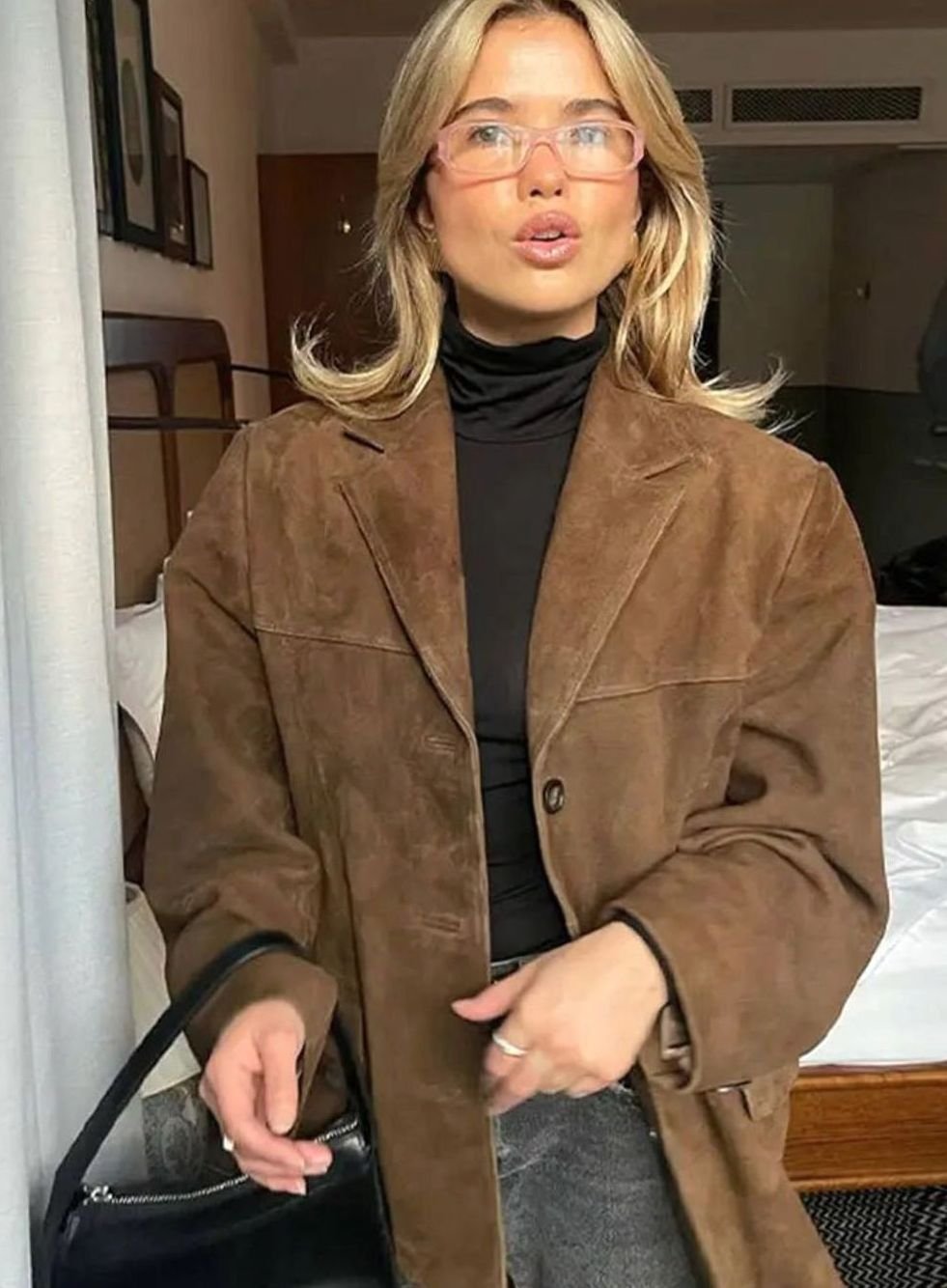 Women's Vintage-Inspired Oversized Single-Button Suede Blazer - Brown